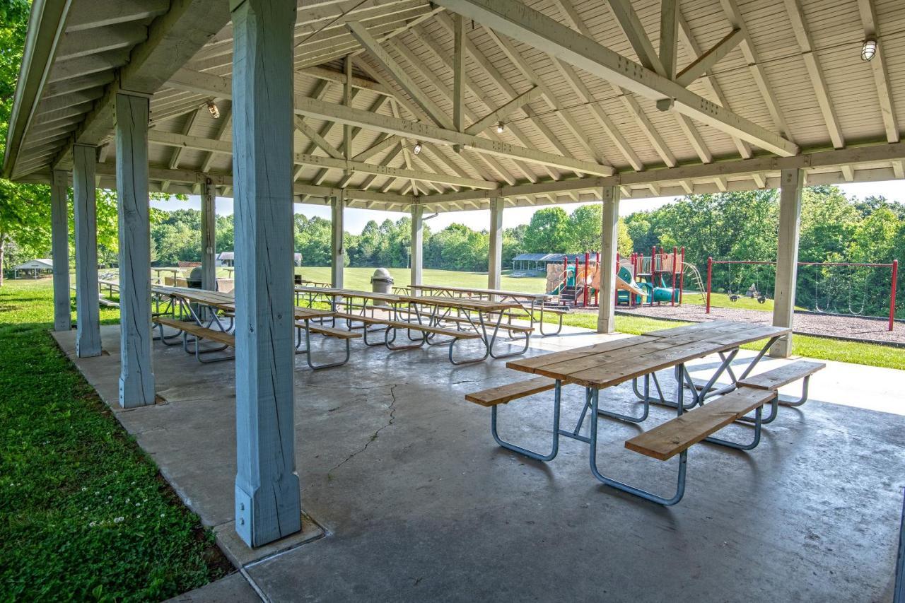Barren River Lake State Resort Park Lucas Bagian luar foto