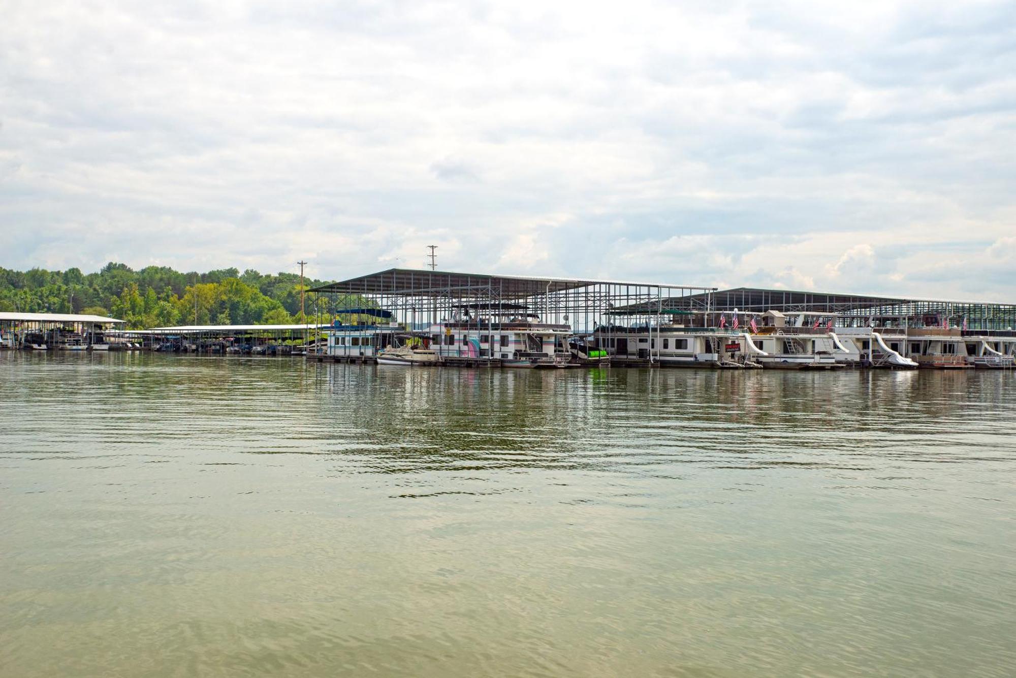 Barren River Lake State Resort Park Lucas Bagian luar foto